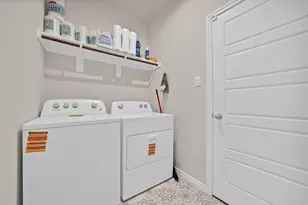 9720 Lariat Dr, Aubrey, TX 76227 - Photo 22
