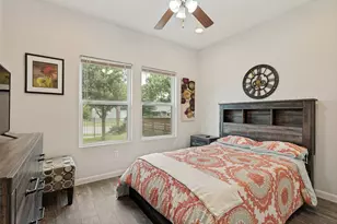 2000 Langston St, Fort Worth, TX 76105 - Photo 16