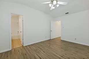 512 Sims Dr, Cedar Hill, TX 75104 - Photo 16