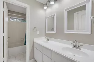 2421 Hunters Run, Flower Mound, TX 75028 - Photo 32