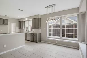 2421 Hunters Run, Flower Mound, TX 75028 - Photo 14