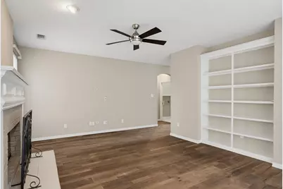 2421 Hunters Run, Flower Mound, TX 75028 - Photo 12