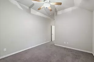 1905 Fountain Meadows Dr, Euless, TX 76039 - Photo 26