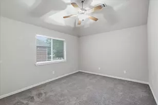 1905 Fountain Meadows Dr, Euless, TX 76039 - Photo 24