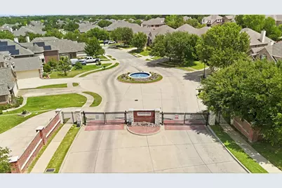 1905 Fountain Meadows Drive, Euless, TX 76039 - Photo 30