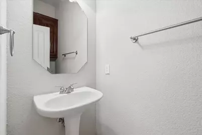 1905 Fountain Meadows Drive, Euless, TX 76039 - Photo 14