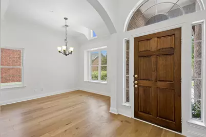 597 Southridge Way, Irving, TX 75063 - Photo 22