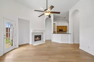 597 Southridge Way, Irving, TX 75063 - Photo 8