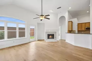 597 Southridge Way, Irving, TX 75063 - Photo 6