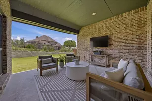 8110 Spanish Hills Dr, Benbrook, TX 76126 - Photo 26