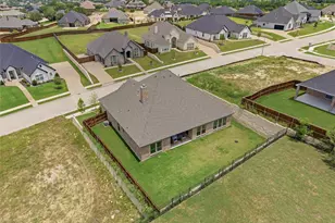 8110 Spanish Hills Dr, Benbrook, TX 76126 - Photo 36