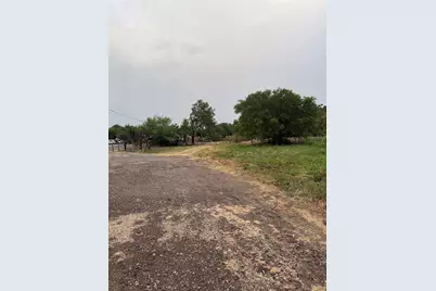 710 Spring Miller Court #C, Arlington, TX 76002 - Photo 4