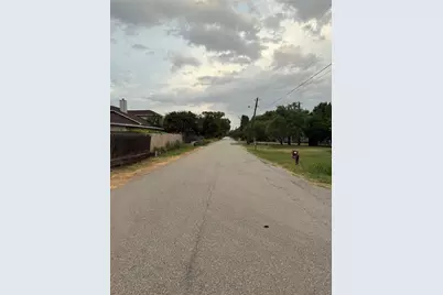 710 Spring Miller Court #C, Arlington, TX 76002 - Photo 1