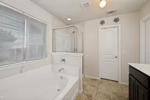 3920 Bonita Springs Dr, Fort Worth, TX 76123 - Photo 16