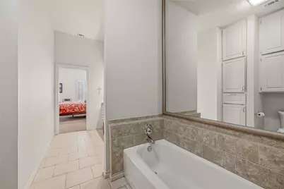 4000 W 5th Street, Fort Worth, TX 76107 - Photo 18