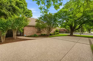 4000 W 5th St, Fort Worth, TX 76107 - Photo 2