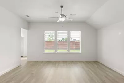 805 Trinity Street, Van Alstyne, TX 75495 - Photo 8