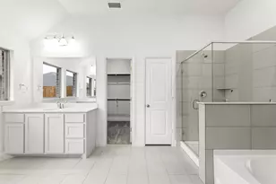 805 Trinity St, Van Alstyne, TX 75495 - Photo 12
