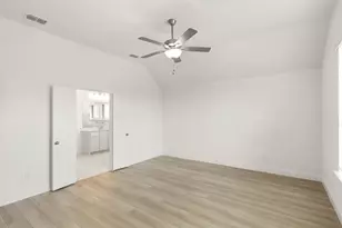 805 Trinity St, Van Alstyne, TX 75495 - Photo 12