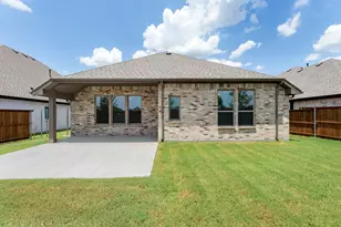 805 Trinity St, Van Alstyne, TX 75495 - Photo 24