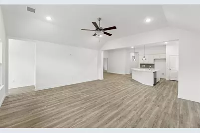 805 Trinity Street, Van Alstyne, TX 75495 - Photo 8