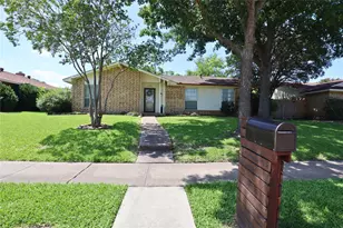 1912 E Spring Valley Rd, Richardson, TX 75081 - Photo 2