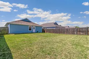 720 Autumnwood Way, Princeton, TX 75407 - Photo 20