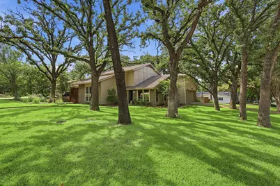 858 Highland Village Road, Highland Village, TX 75077 - Photo 2