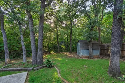 1009 W Winding Creek Drive, Grapevine, TX 76051 - Photo 4