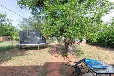 1425 N Mockingbird Lane, Abilene, TX 79603 - Photo 24