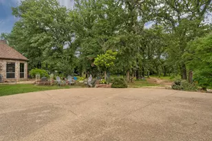 1000 Timberidge Ln, Bartonville, TX 76226 - Photo 32