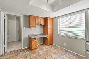 7813 Acapulco Rd, Fort Worth, TX 76112 - Photo 8