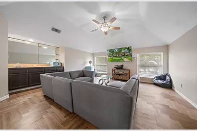 617 Highland Meadows Drive, Highland Village, TX 75077 - Photo 22