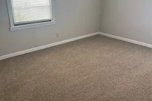 6006 Sayle St, Greenville, TX 75402 - Photo 16