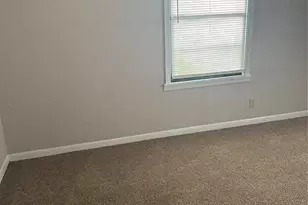 6006 Sayle St, Greenville, TX 75402 - Photo 18