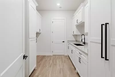 6300 Big Elk Drive, Fort Worth, TX 76140 - Photo 22