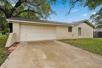 901 Rambler Drive, Waco, TX 76710 - Photo 2