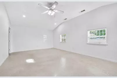 313 King Richard Street, Irving, TX 75061 - Photo 34