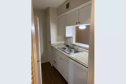 4859 Cedar Springs Road #154, Dallas, TX 75219 - Photo 4