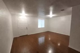 2701 Maegen Cir, Fort Worth, TX 76112 - Photo 6