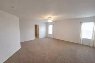 2701 Maegen Cir, Fort Worth, TX 76112 - Photo 14