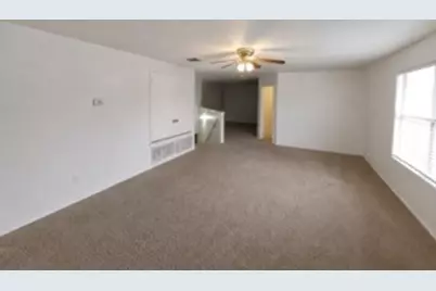 2701 Maegen Circle, Fort Worth, TX 76112 - Photo 34
