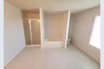 2701 Maegen Circle, Fort Worth, TX 76112 - Photo 30