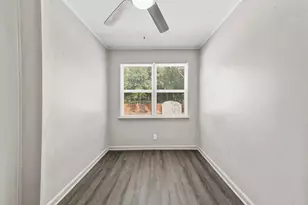 2717 Townsend Dr, Fort Worth, TX 76110 - Photo 20