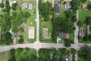 1309 G W Jackson Ave, Corsicana, TX 75110 - Photo 1