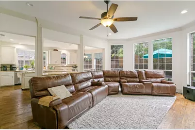 4261 Hunt Drive, Carrollton, TX 75010 - Photo 10