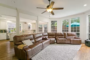 4261 Hunt Dr, Carrollton, TX 75010 - Photo 10