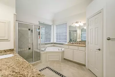 4261 Hunt Drive, Carrollton, TX 75010 - Photo 16