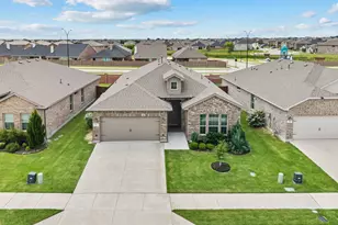 1841 Chamaeleon Dr, Haslet, TX 76052 - Photo 2