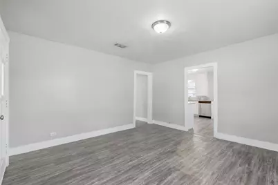 630 E Acheson Street, Denison, TX 75021 - Photo 4